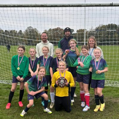 Y5/6 GIRLS - FOOTBALL SUCCESS